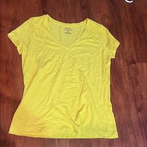 yellow size small banana republic timeless tee v neck t shirt